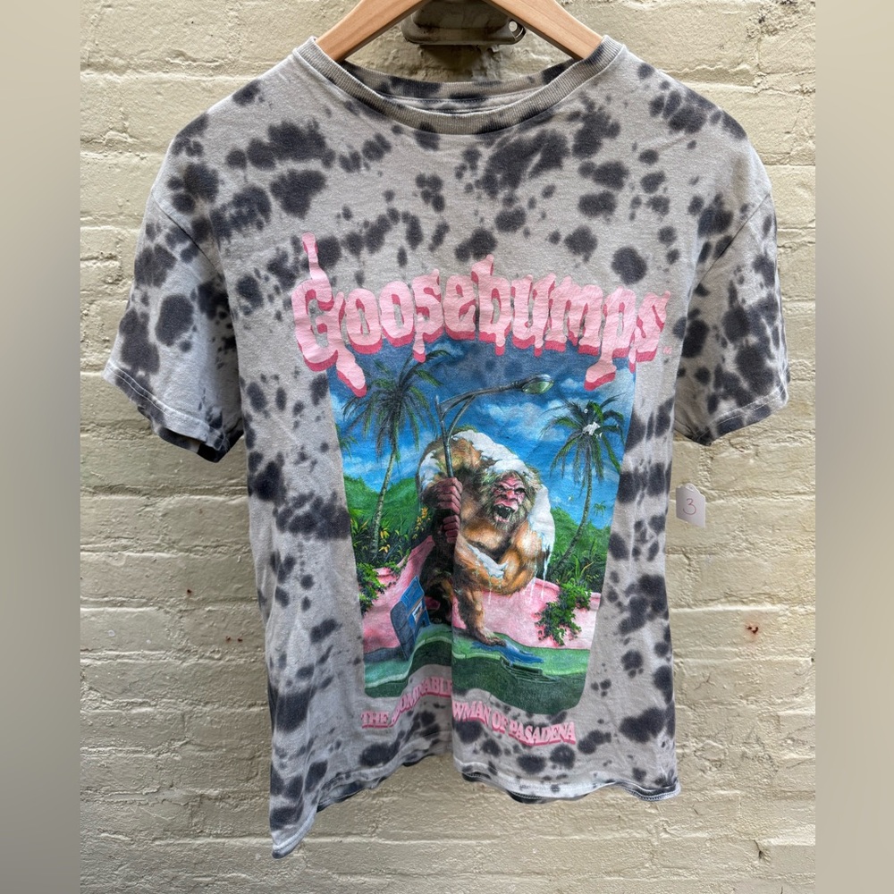 Amazing vintage Goosebumps Tie-Dye Graphic T-Shirt - Picture 2 of 4